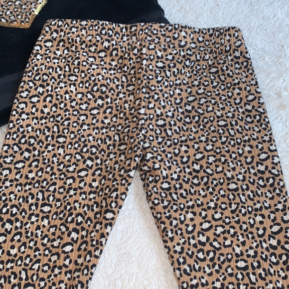 Btween Black Leopard Outfit Top & Leggings Set 4 EUC - Picture 8 of 12
